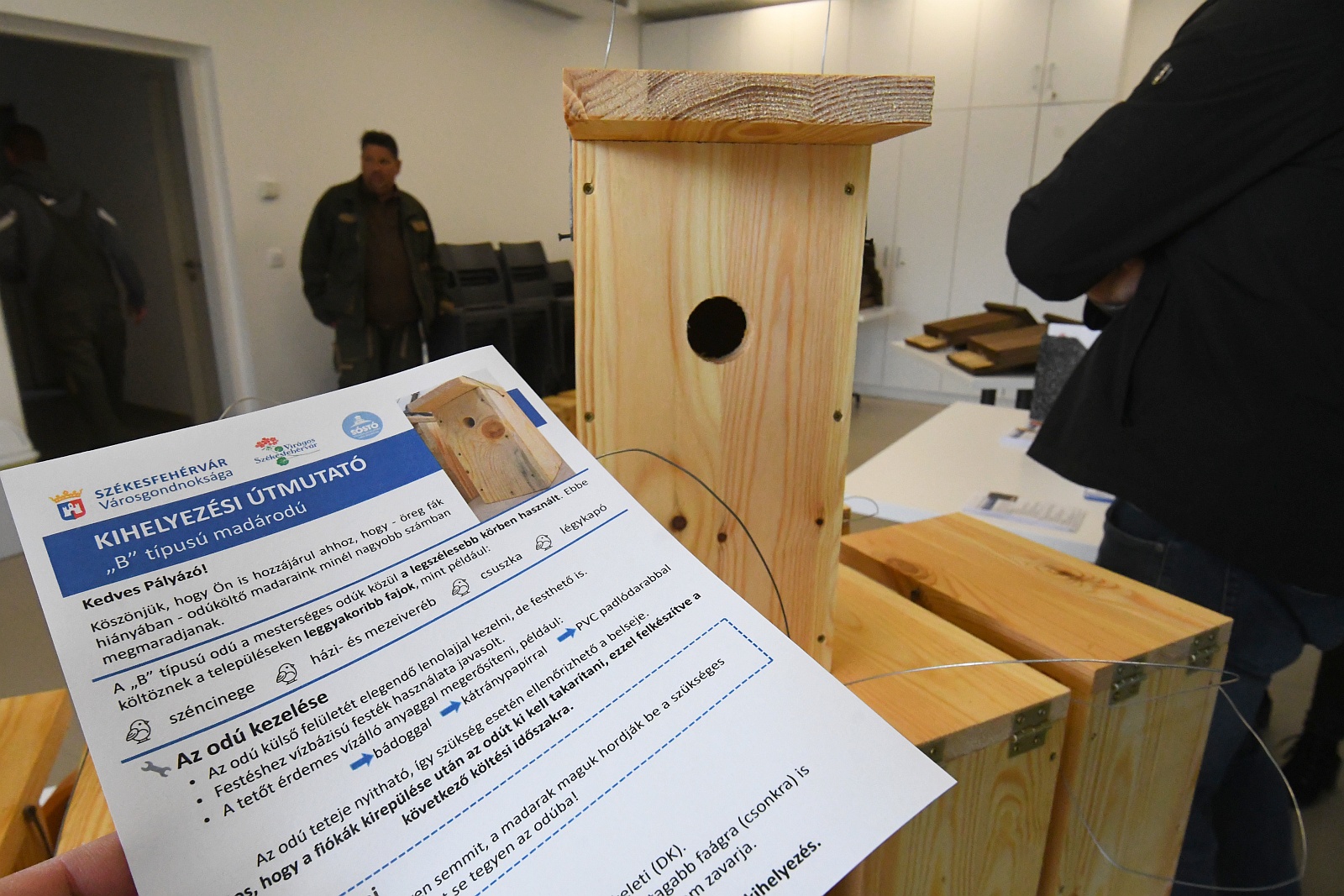 Virágos Székesfehérvár - madár- és denevérodúk, fecskefészkek kiosztása